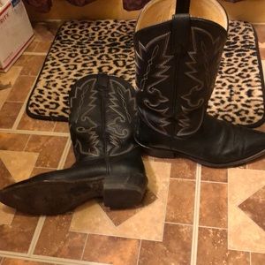 Black dress cowboy boots